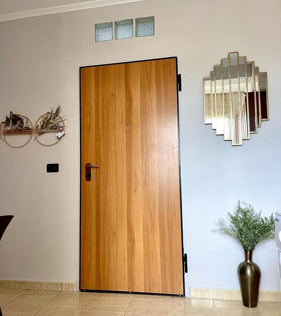Flex Apartment Tirana 0*,  Albania