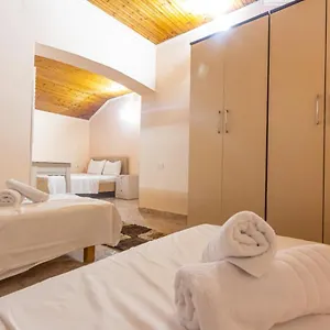 Hostal Relax, Tirana