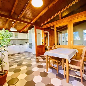 Apartamento Experience, Tirana